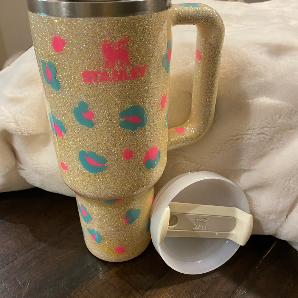 Stanley Glitter Tumbler with Pink and Teal Dots